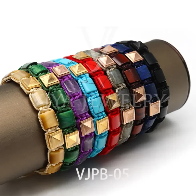 Natural Gemstone Combine with Plain Pyramid beads bracelet
